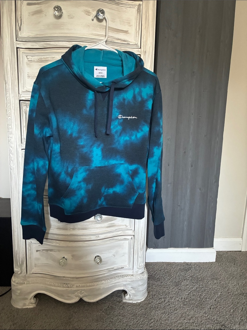 Champion Women's Teal and Navy Tie-Dye Pullover Hoodie